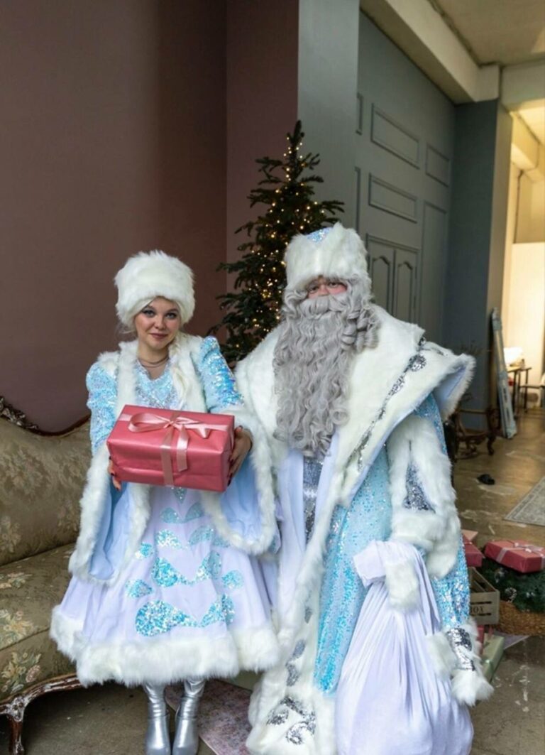 photo_5289579630840974484_y